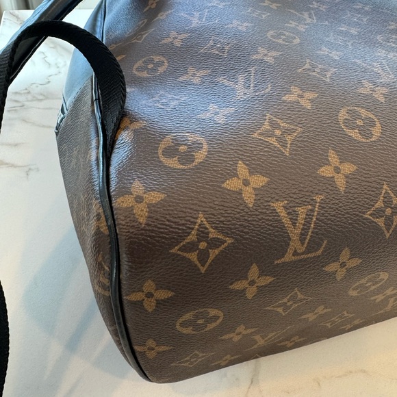 Louis Vuitton Josh Backpack - Picture 8 of 16